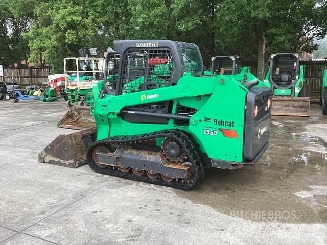 Bobcat T550  스키드로더