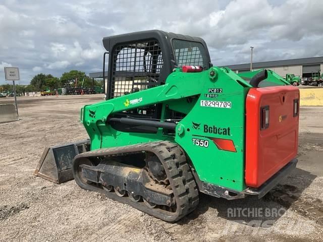 Bobcat T550  스키드로더