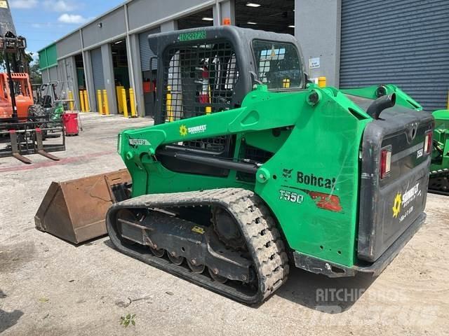 Bobcat T550  스키드로더