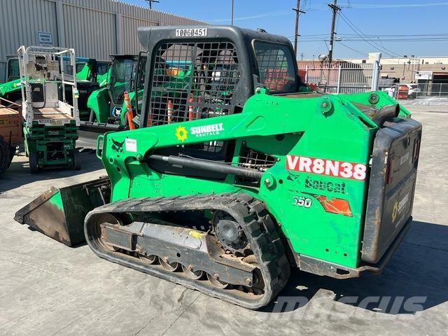 Bobcat T550  스키드로더