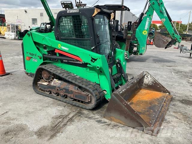 Bobcat T550  스키드로더
