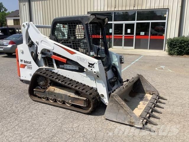 Bobcat T590  스키드로더