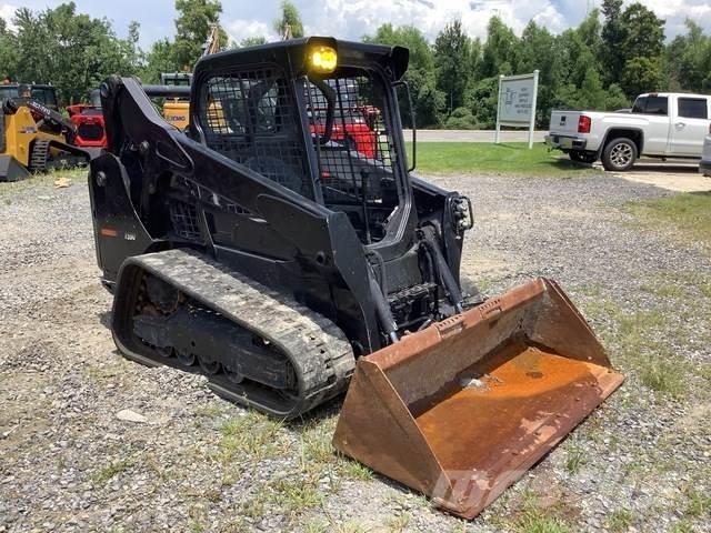 Bobcat T590  스키드로더