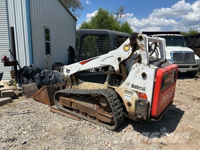 Bobcat T595  스키드로더