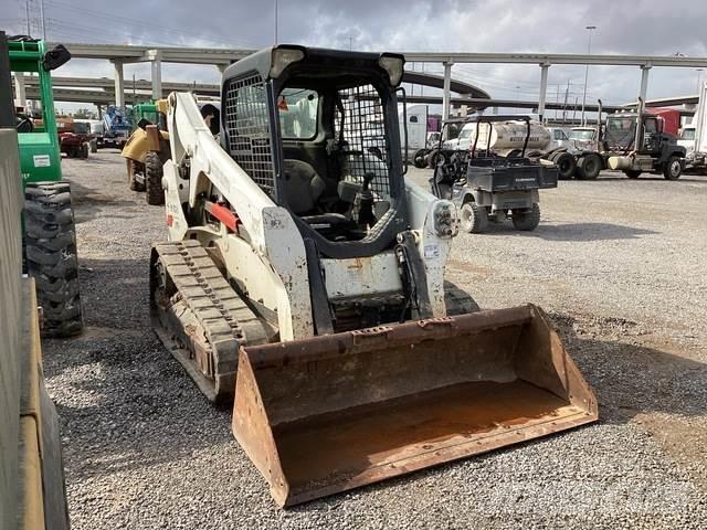 Bobcat T650  스키드로더