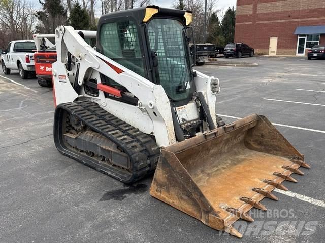 Bobcat T650  스키드로더