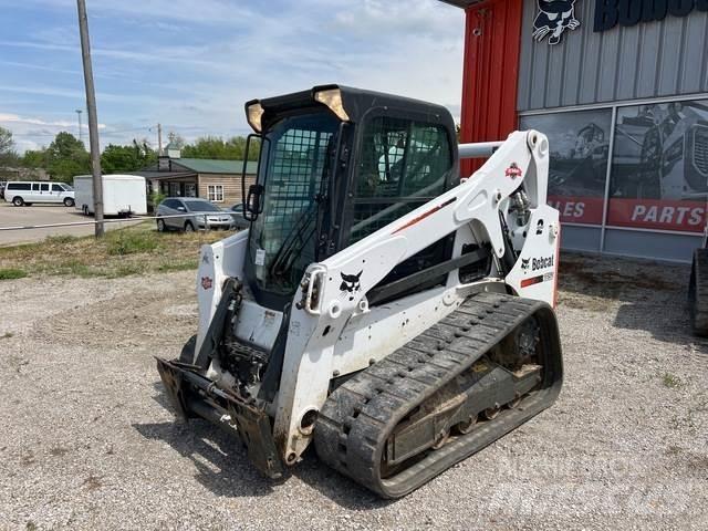 Bobcat T650  스키드로더
