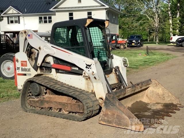 Bobcat T650  스키드로더