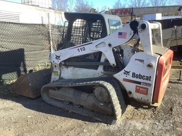 Bobcat T650  스키드로더