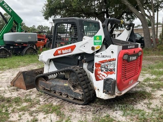 Bobcat T66  스키드로더