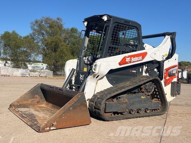 Bobcat T66  스키드로더