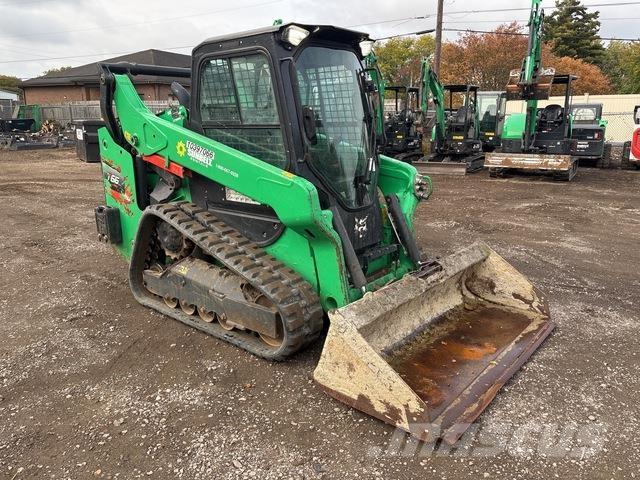 Bobcat T66  스키드로더