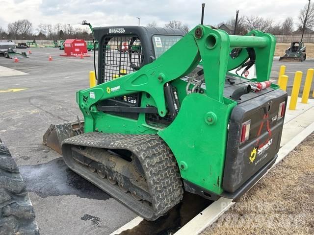 Bobcat T740  스키드로더