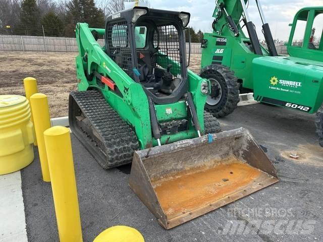 Bobcat T740  스키드로더