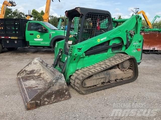 Bobcat T740  스키드로더