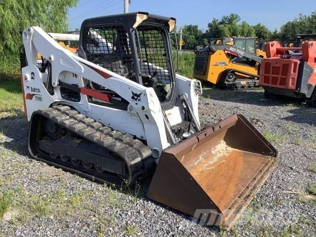 Bobcat T740  스키드로더