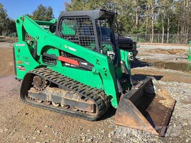 Bobcat T740  스키드로더