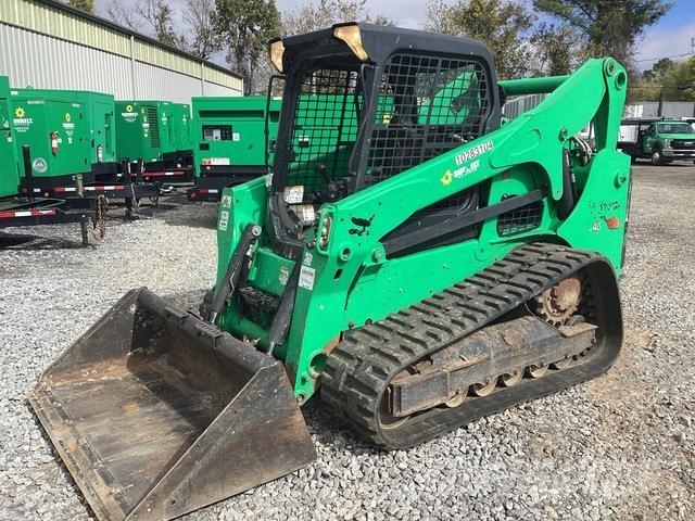 Bobcat T740  스키드로더