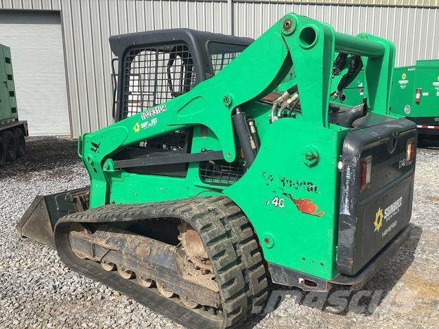 Bobcat T740  스키드로더