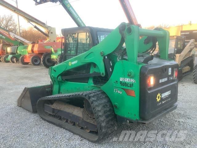 Bobcat T740  스키드로더