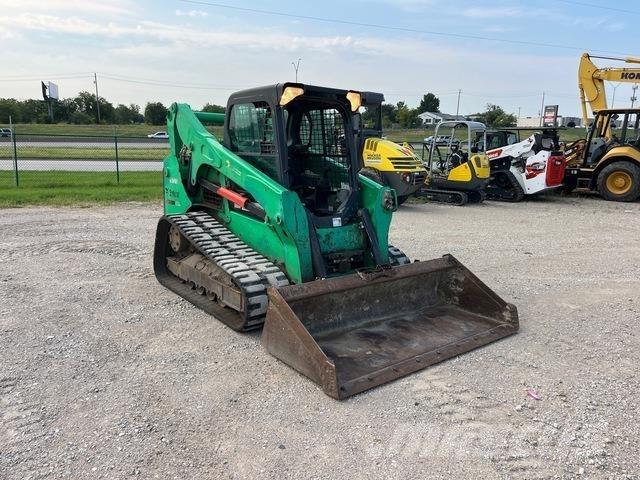 Bobcat T750  스키드로더