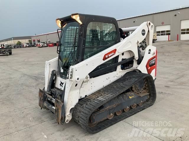 Bobcat T770  스키드로더