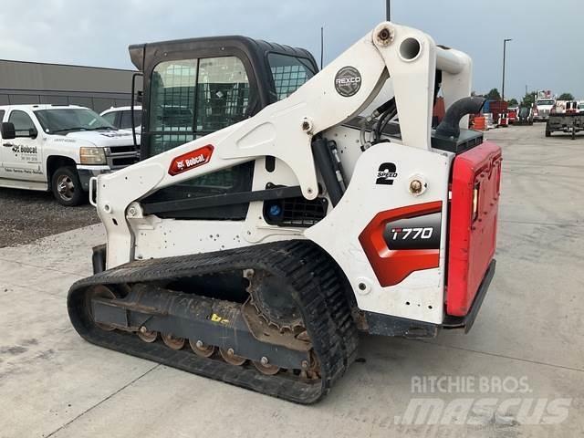 Bobcat T770  스키드로더