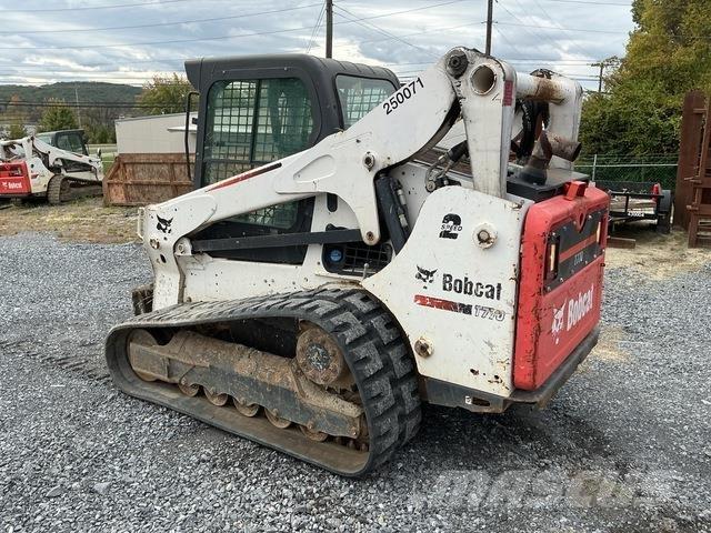 Bobcat T770  스키드로더