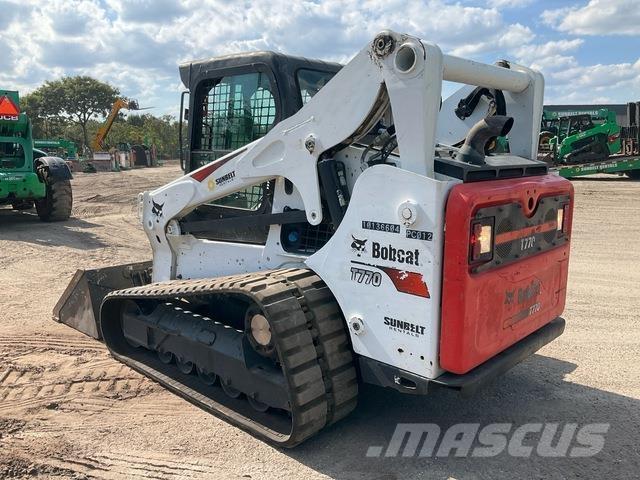 Bobcat T770  스키드로더