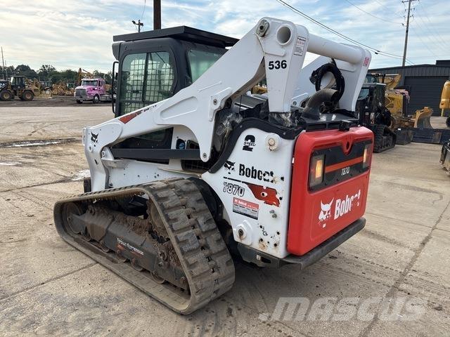 Bobcat T870  스키드로더
