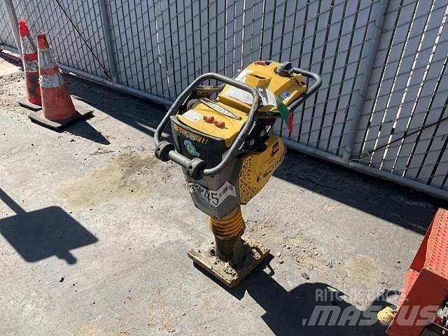 Bomag BT50 탬퍼