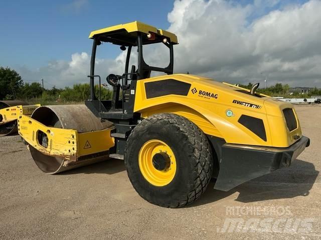Bomag BW211D-5 싱글 드럼 롤러