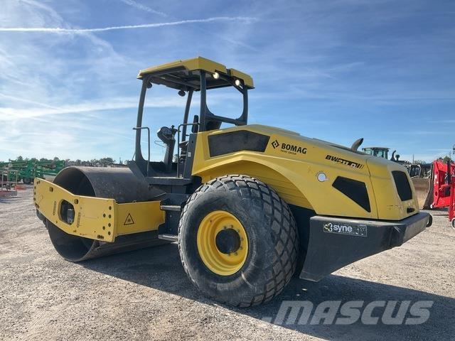 Bomag BW211D-5 싱글 드럼 롤러