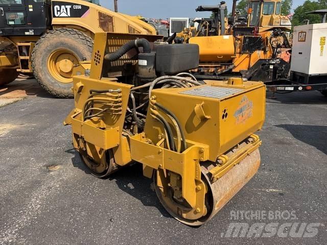 Bomag BW75 기타 롤러