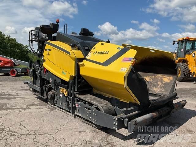 Bomag CR-820T 아스팔트 포장장비