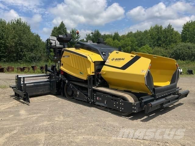 Bomag CR1030T 아스팔트 포장장비