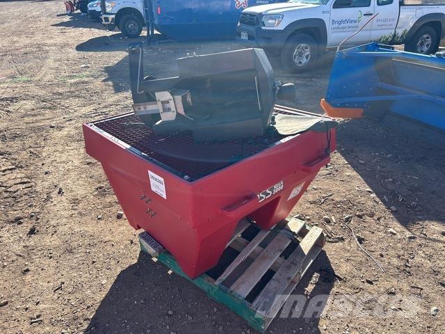 Boss  모래(염화칼슘) 살포기