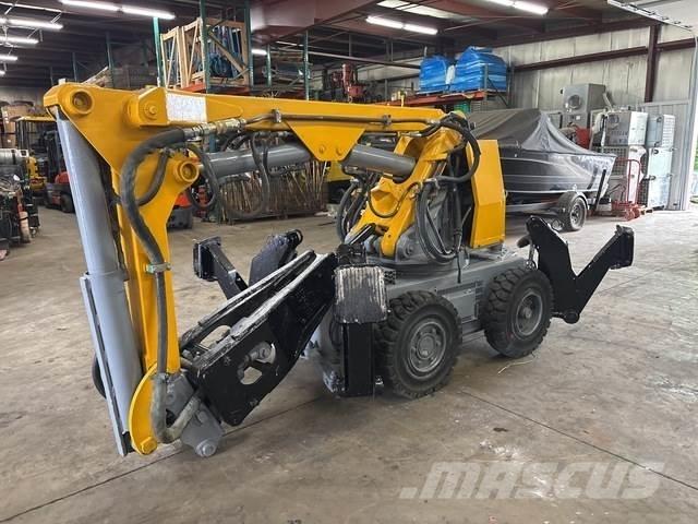 Brokk BM250E 파쇄용 굴삭기