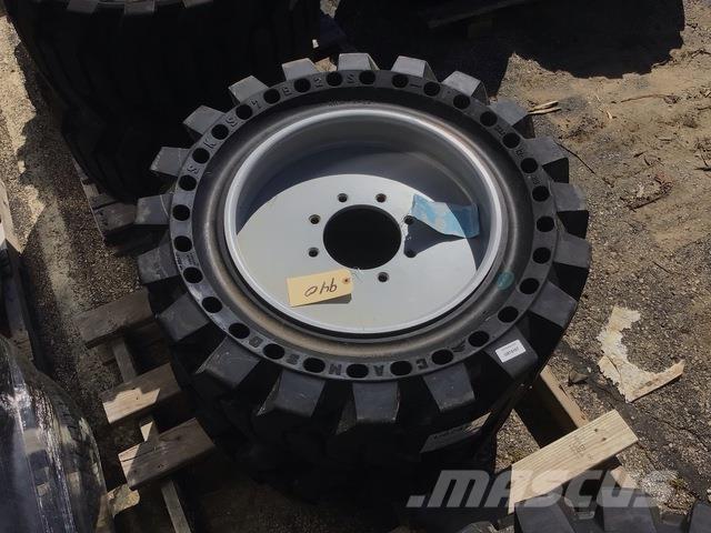  Camso SKS792S 타이어, 휠 및 림