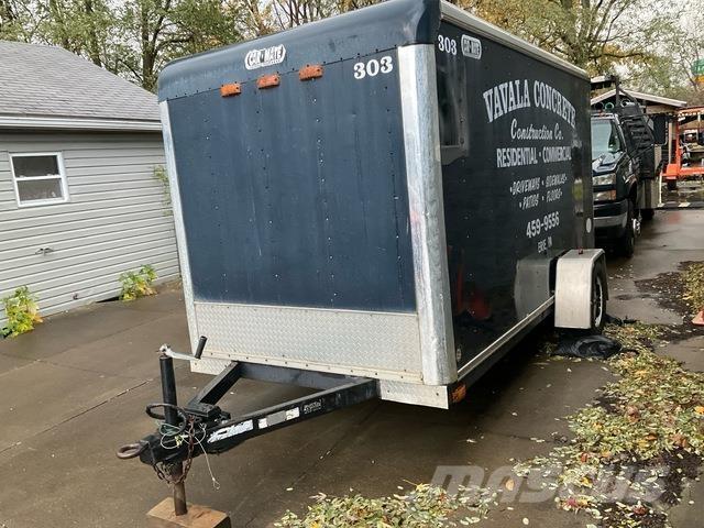  Carmate 박스 바디 트레일러