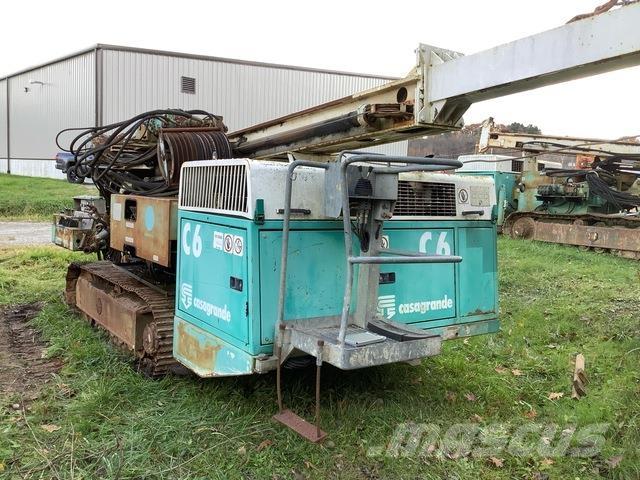 Casagrande C6 중형 드릴 장비