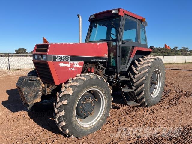 CASE 2096 트랙터
