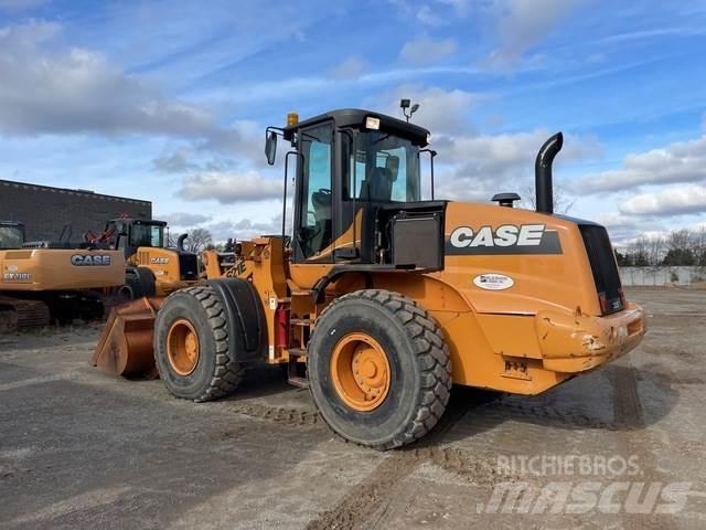 CASE 621E  휠로우더