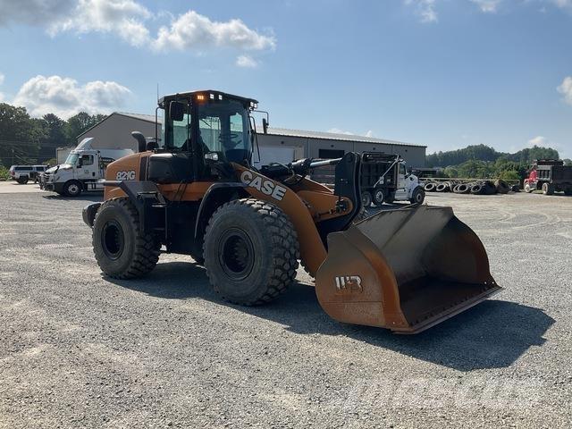 CASE 821G  휠로우더