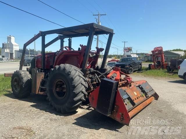 Case IH 120A 트랙터