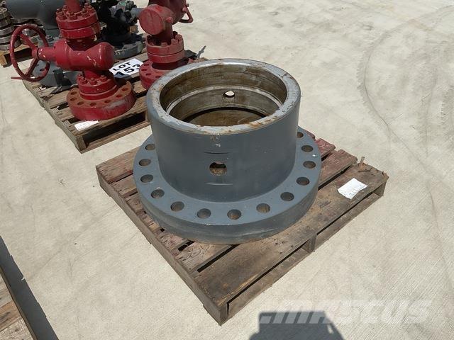  Casing Head 건설 장비 - 기타