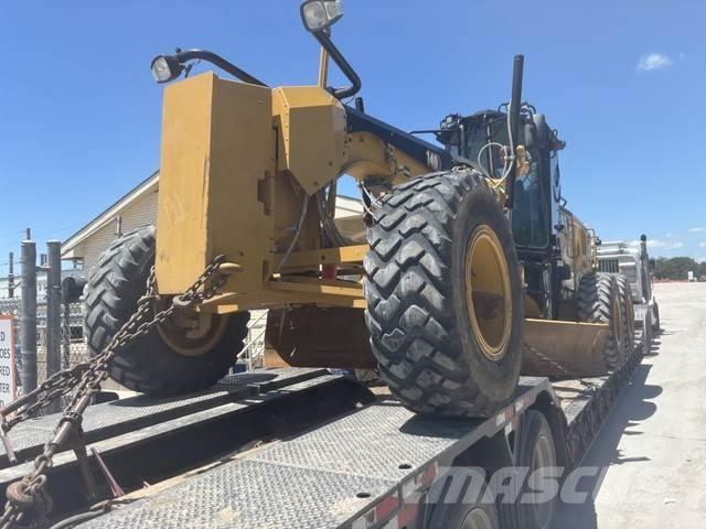 CAT 140 그레이더