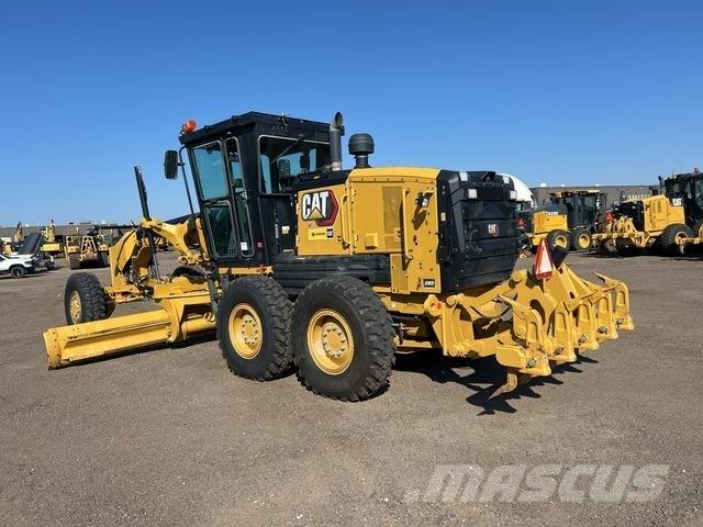 CAT 140 그레이더