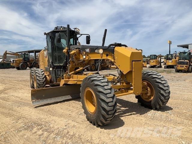CAT 140 그레이더