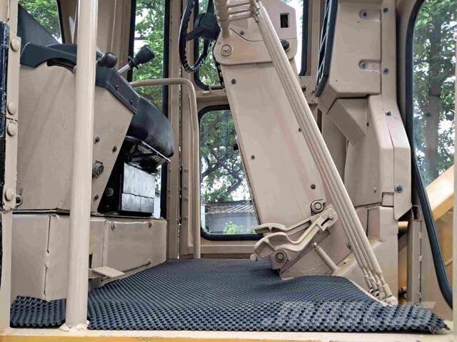 CAT 140H 그레이더